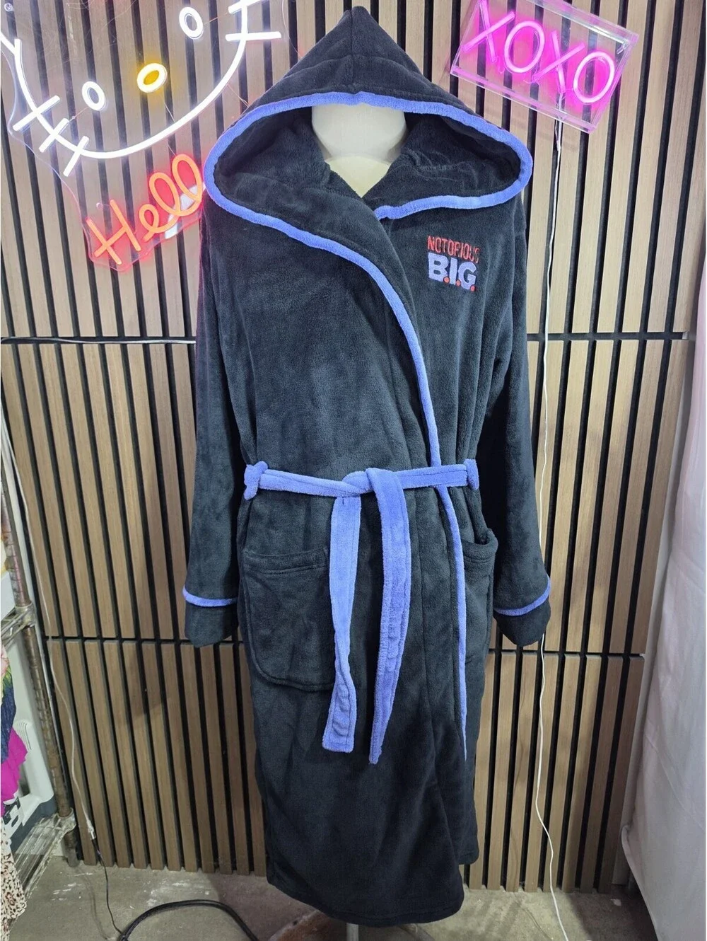 The Notorious B.I.G. sleeves theme hip